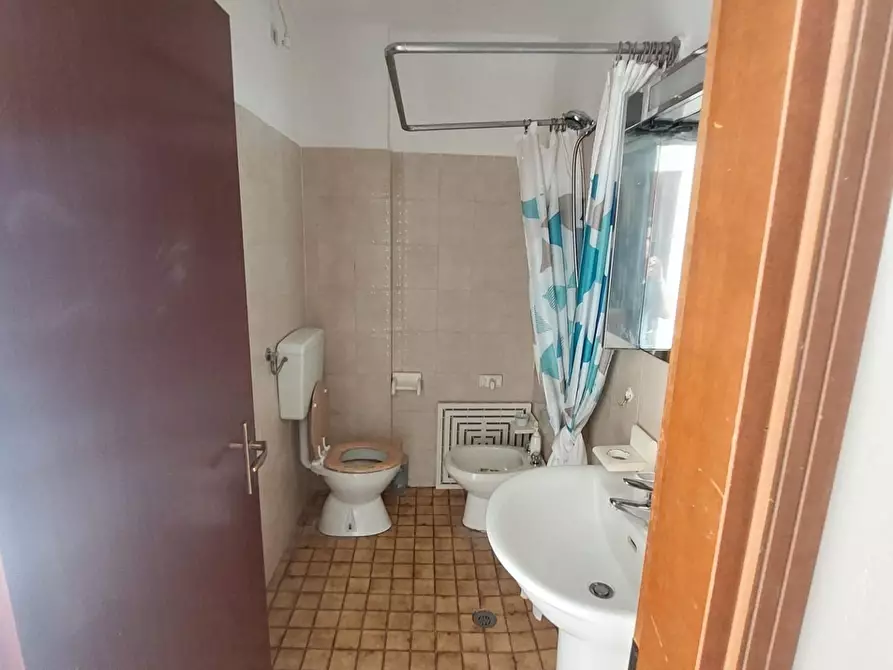 Immagine 6 di Appartamento in affitto  a Pisa