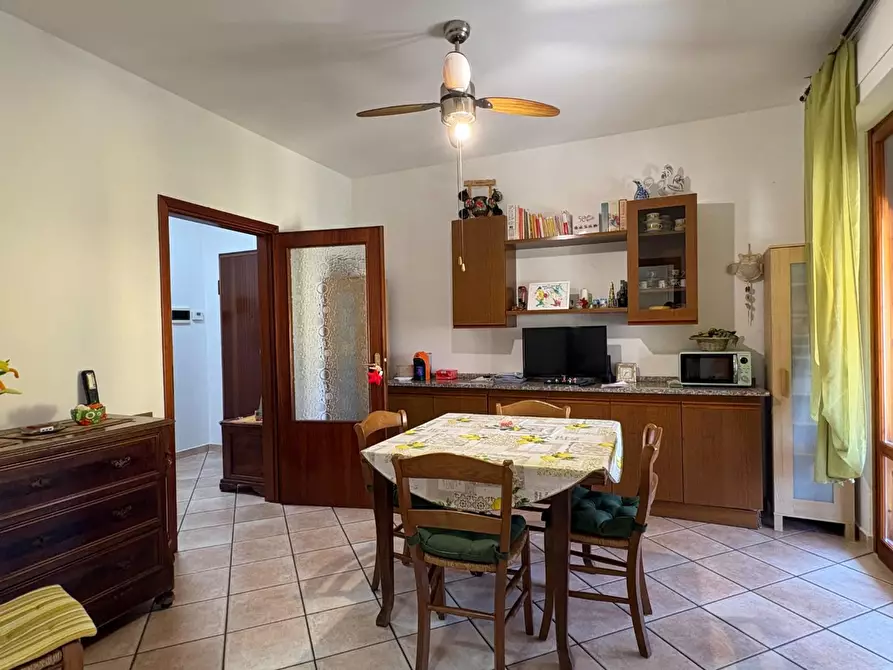 Immagine 4 di Appartamento in vendita  a San Giuliano Terme