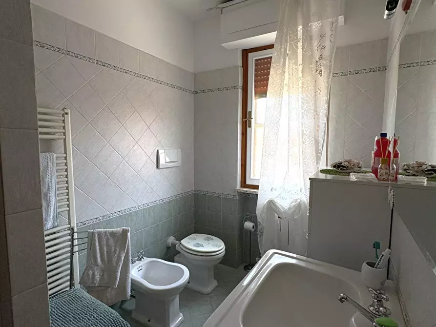 Immagine 12 di Appartamento in vendita  a San Giuliano Terme