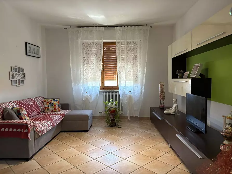 Immagine 2 di Appartamento in vendita  a San Giuliano Terme