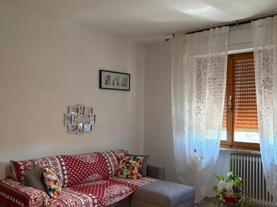 Immagine 3 di Appartamento in vendita  a San Giuliano Terme