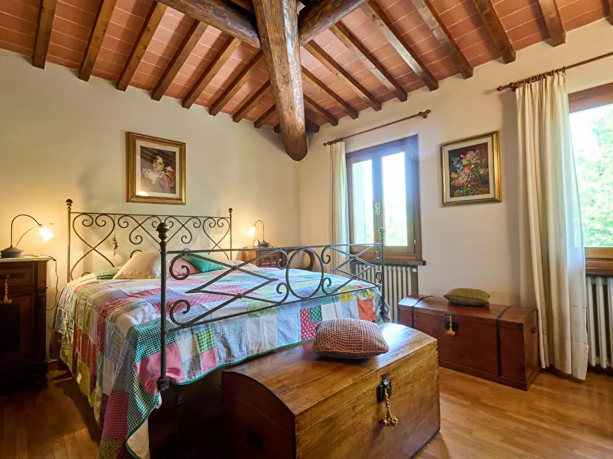 Immagine 26 di Casa colonica in vendita  a Lastra A Signa