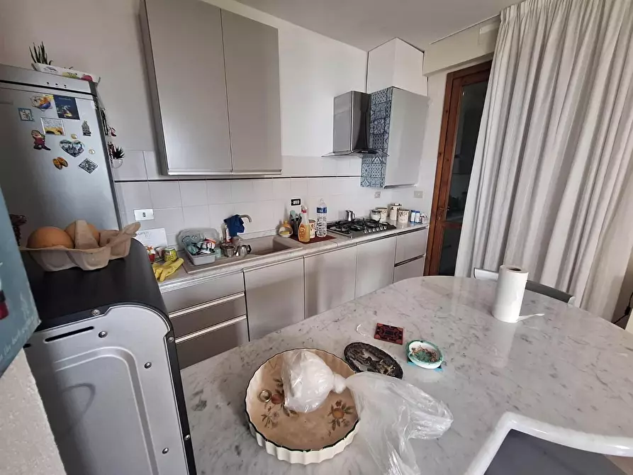 Immagine 8 di Villa in vendita  a Massarosa