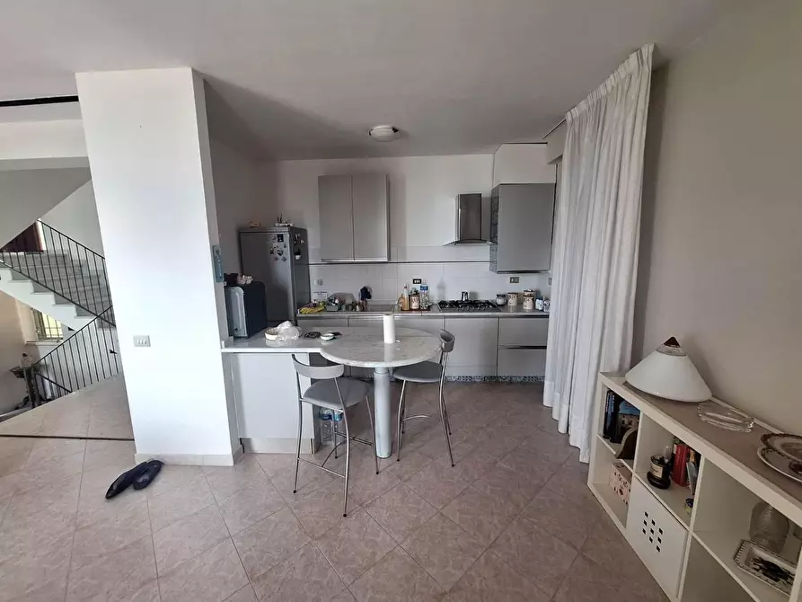 Immagine 4 di Villa in vendita  a Massarosa