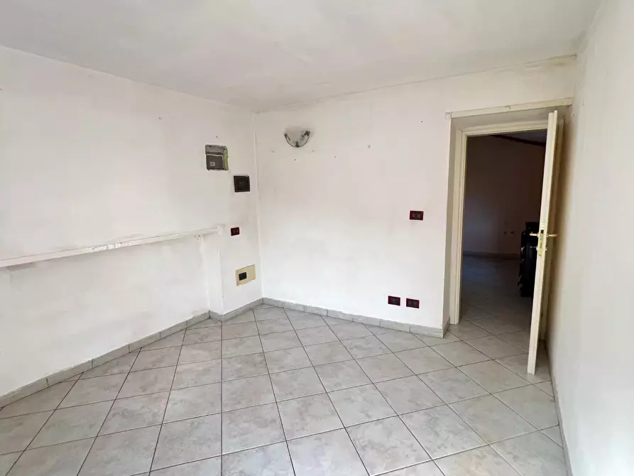 Immagine 35 di Terratetto in vendita  a Massa
