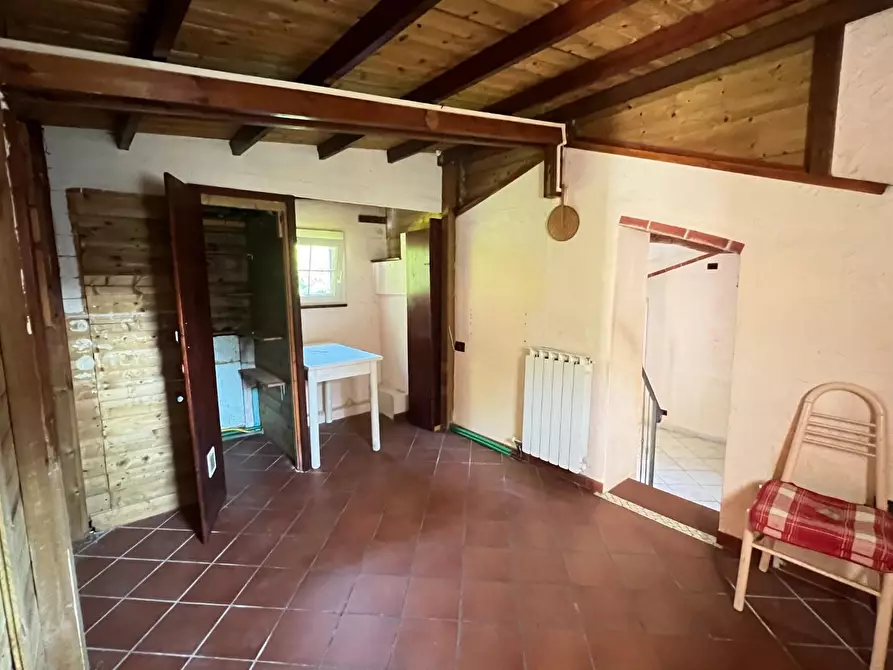 Immagine 26 di Terratetto in vendita  a Massa