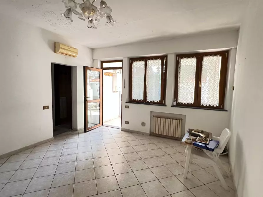 Immagine 8 di Terratetto in vendita  a Massa