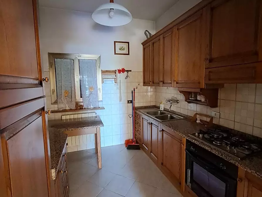 Immagine 5 di Porzione di casa in vendita  a Cascina