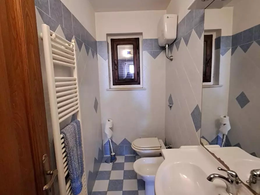 Immagine 11 di Porzione di casa in vendita  a Cascina