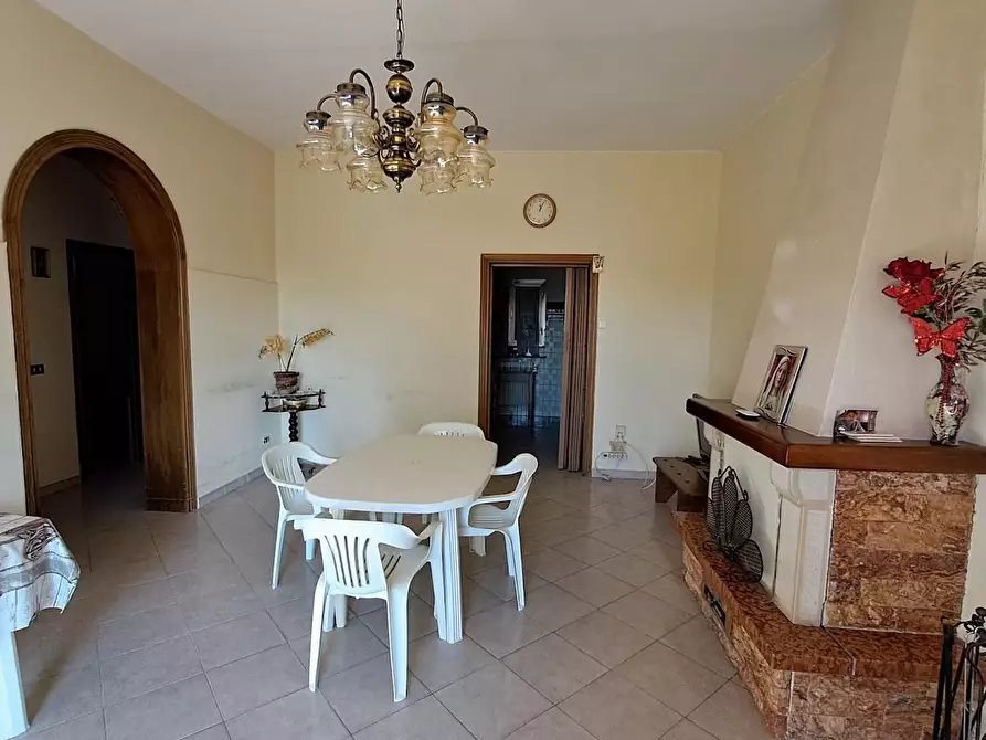 Immagine 4 di Porzione di casa in vendita  a Cascina