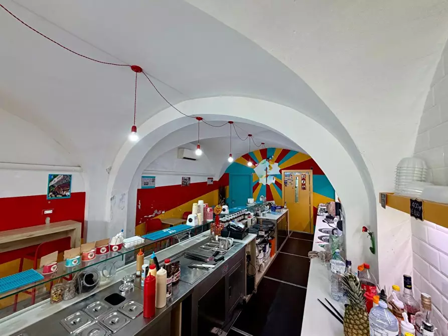 Immagine 3 di Attività commerciale in vendita  a Empoli