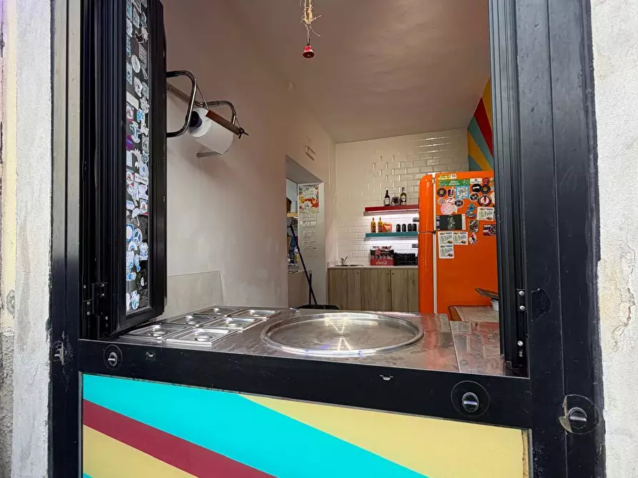 Immagine 11 di Attività commerciale in vendita  a Empoli