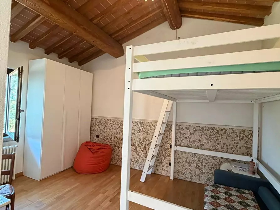 Immagine 14 di Casa indipendente in vendita  a Carrara