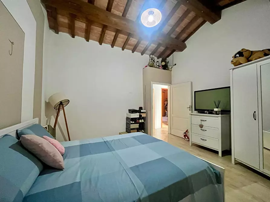 Immagine 16 di Casa semindipendente in vendita  a Larciano