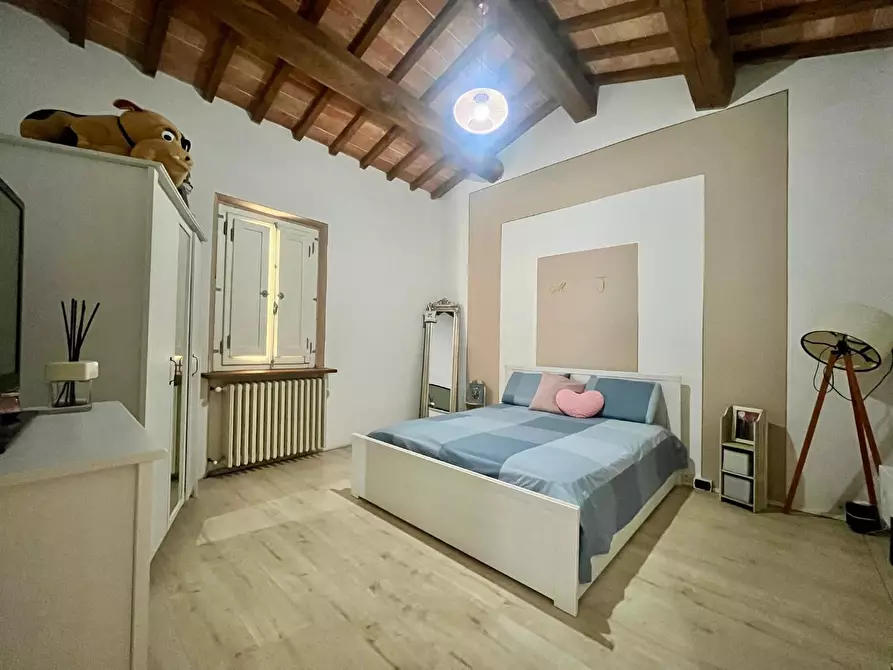 Immagine 15 di Casa semindipendente in vendita  a Larciano