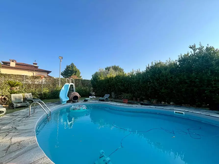 Immagine 2 di Casa semindipendente in vendita  a Larciano