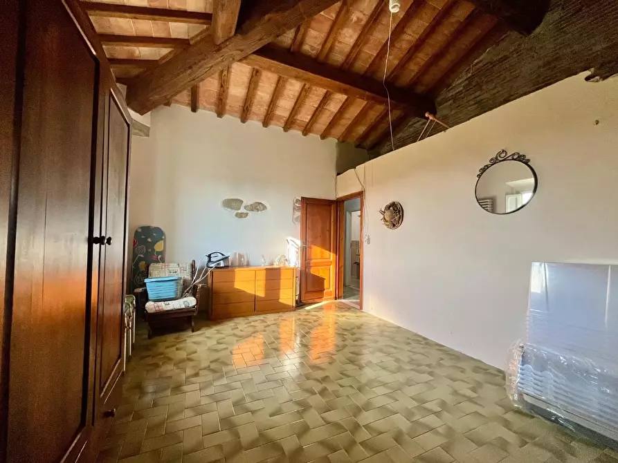 Immagine 26 di Casa semindipendente in vendita  a Larciano