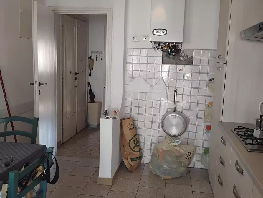 Immagine 4 di Appartamento in vendita  a Pisa
