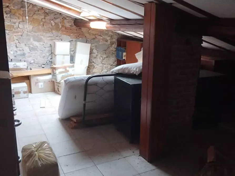 Immagine 9 di Appartamento in vendita  a Pisa