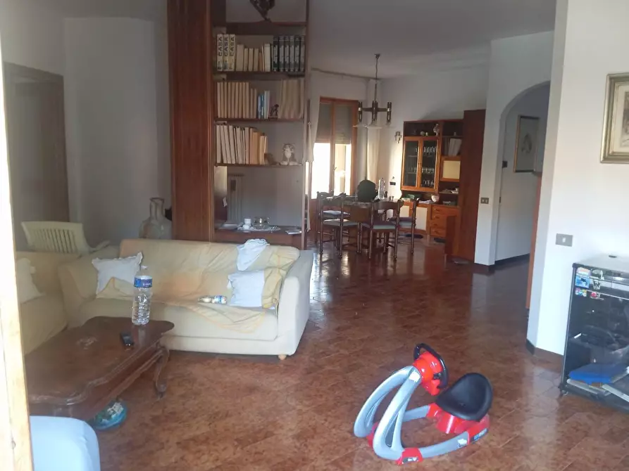 Immagine 1 di Appartamento in vendita  a Poggibonsi