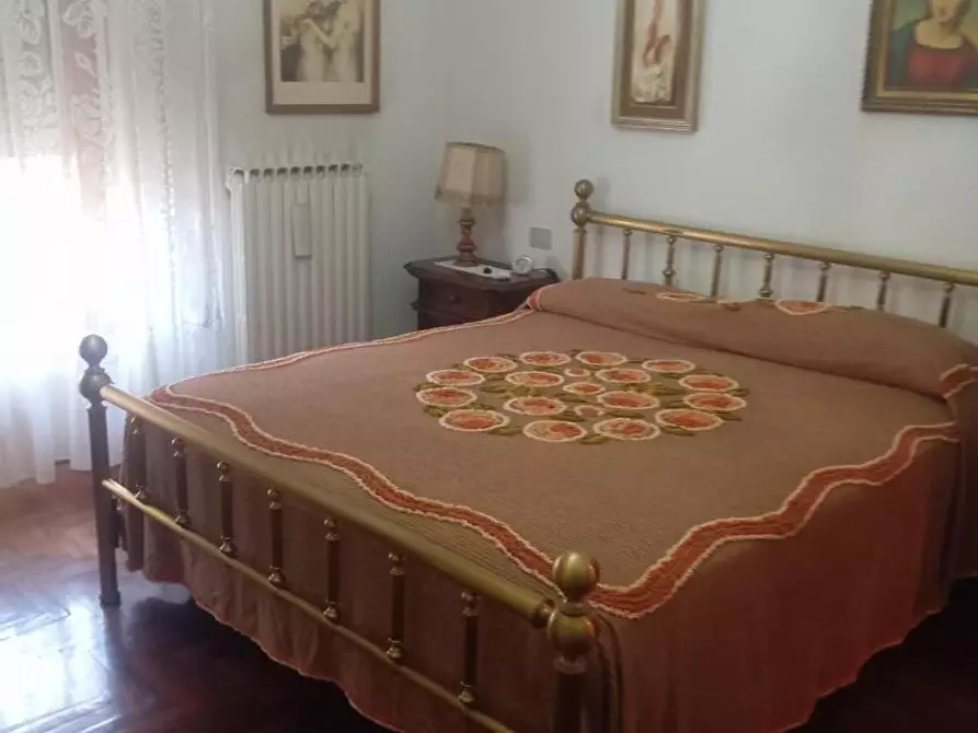 Immagine 15 di Appartamento in vendita  a Poggibonsi