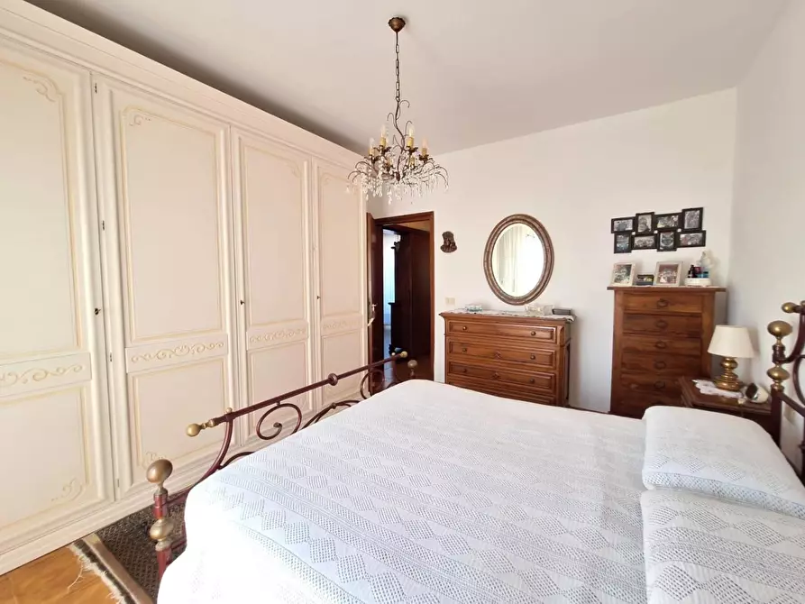 Immagine 23 di Appartamento in vendita  a Cascina
