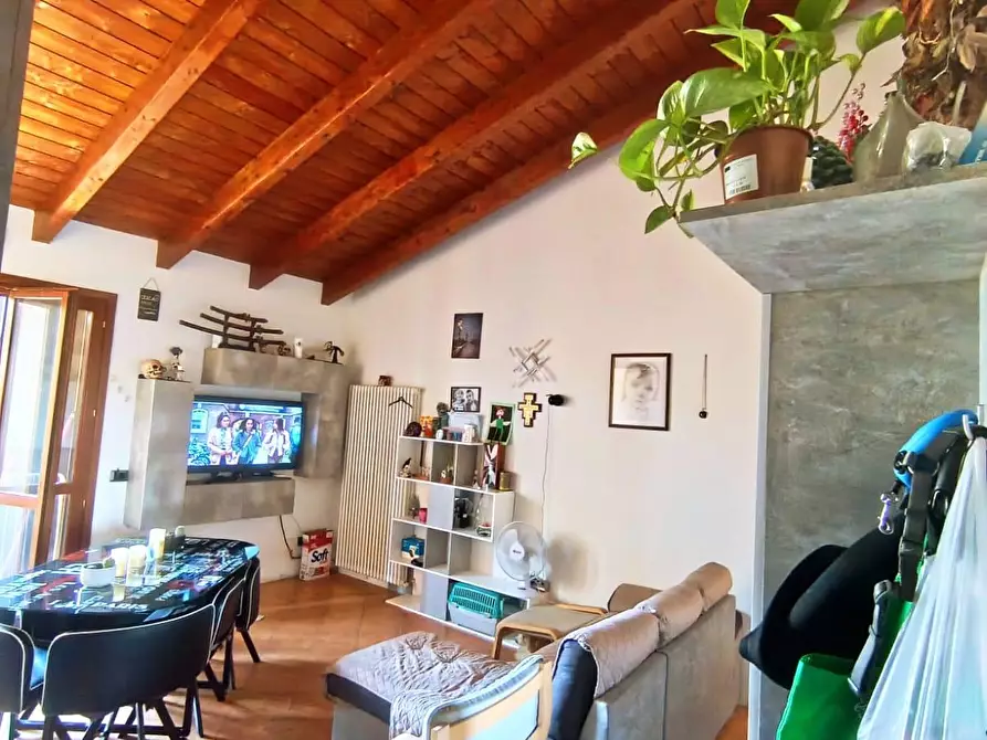 Immagine 1 di Appartamento in vendita  a San Polo D'enza