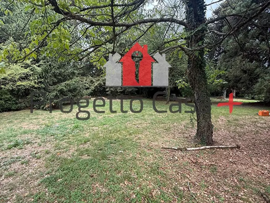 Immagine 5 di Terreno residenziale in vendita  a Golasecca