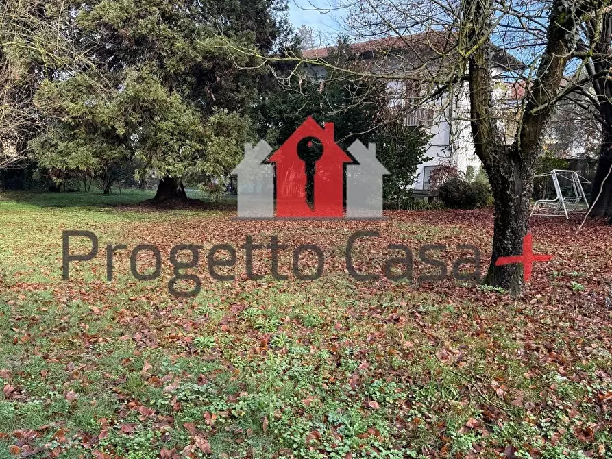 Immagine 4 di Terreno residenziale in vendita  a Golasecca