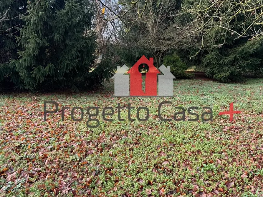 Immagine 3 di Terreno residenziale in vendita  a Golasecca