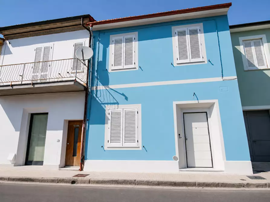 Immagine 1 di Terratetto in vendita  a San Giuliano Terme