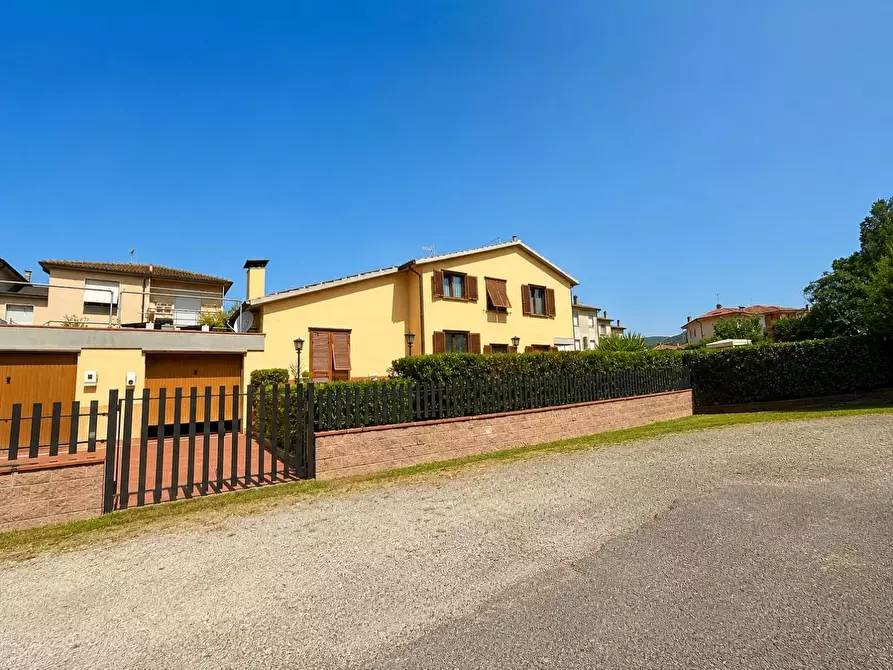 Immagine 17 di Villa in vendita  a Campiglia Marittima