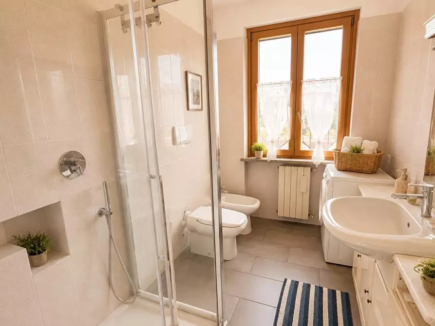 Immagine 8 di Villa in vendita  a Campiglia Marittima