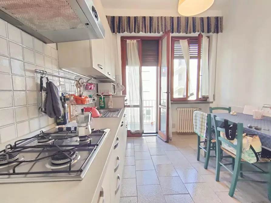 Immagine 2 di Appartamento in vendita  a Pisa