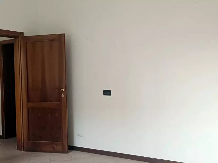 Immagine 13 di Appartamento in vendita  a Cascina