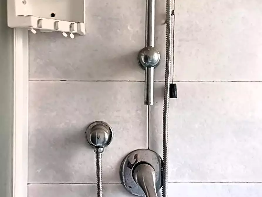 Immagine 15 di Appartamento in vendita  a Cascina
