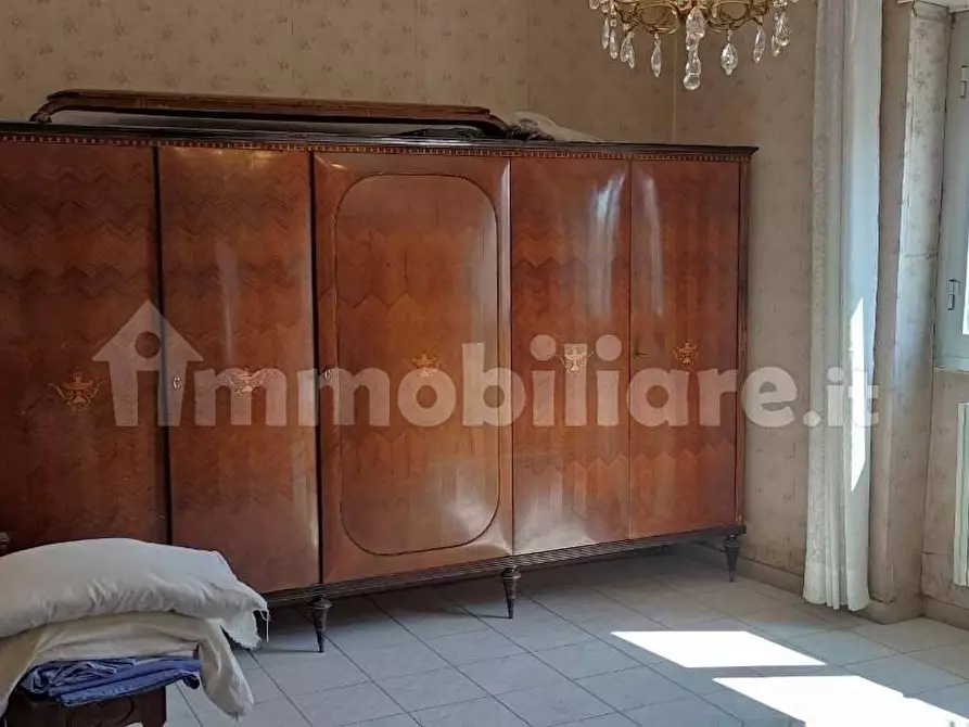 Immagine 11 di Appartamento in vendita  a Pisa