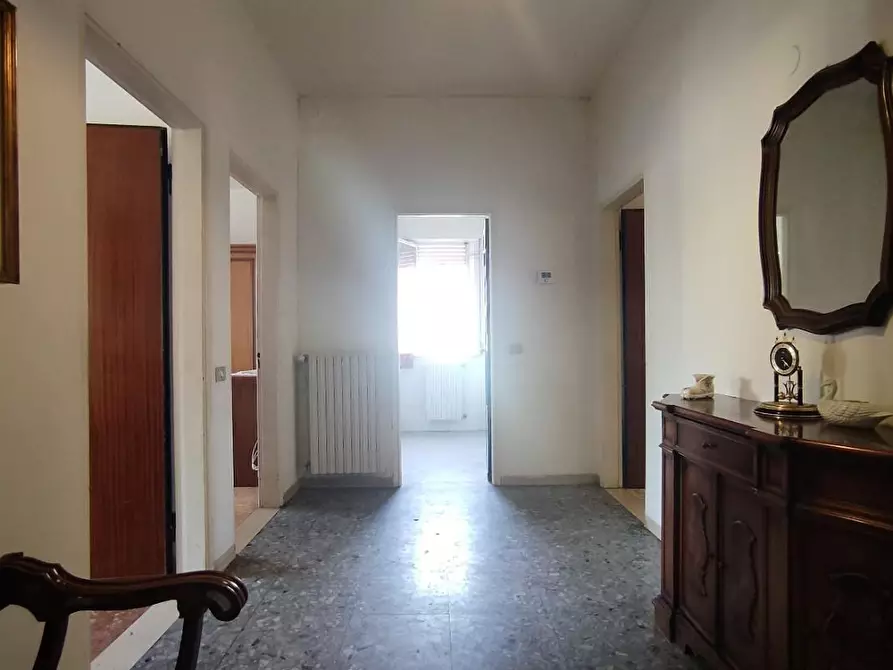 Immagine 15 di Appartamento in vendita  a Santa Croce Sull'arno