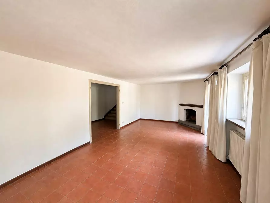 Immagine 25 di Villa in vendita  a Lucca