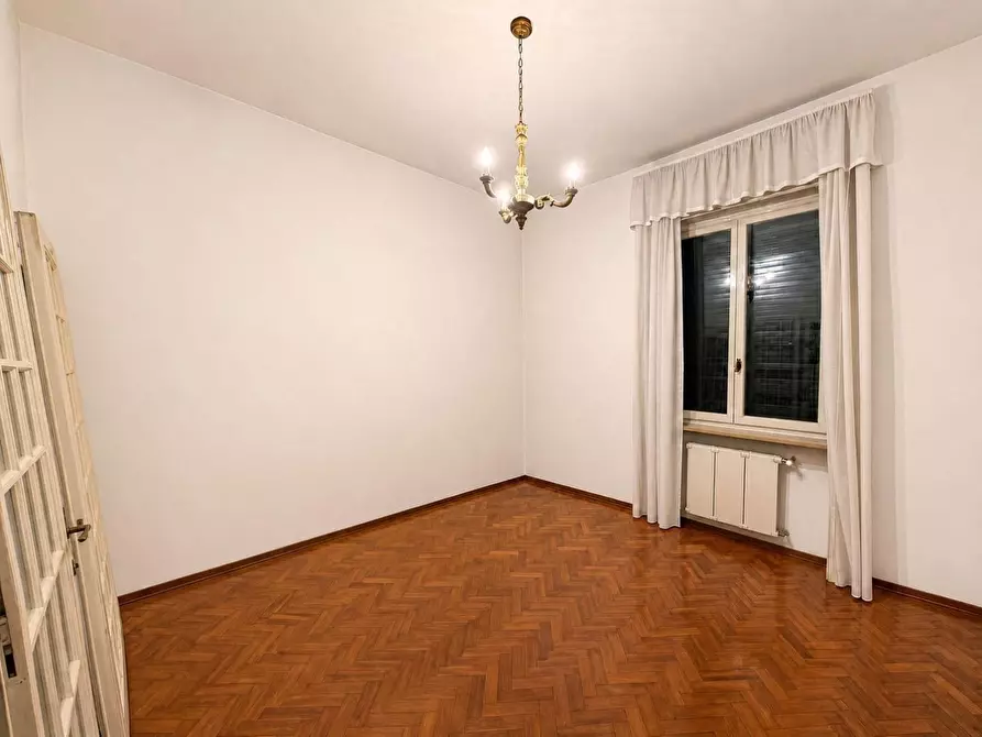 Immagine 16 di Villa in vendita  a Lucca