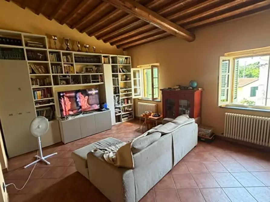Immagine 29 di Terratetto in vendita  a San Giuliano Terme