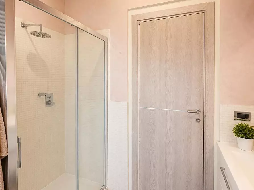 Immagine 18 di Casa bifamiliare in vendita  a Campiglia Marittima