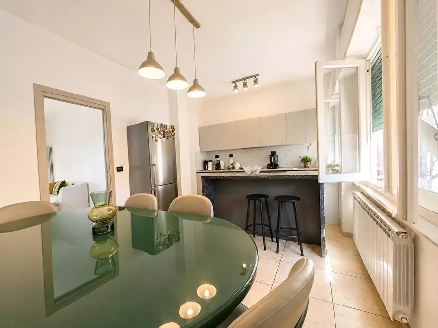 Immagine 5 di Casa bifamiliare in vendita  a Campiglia Marittima