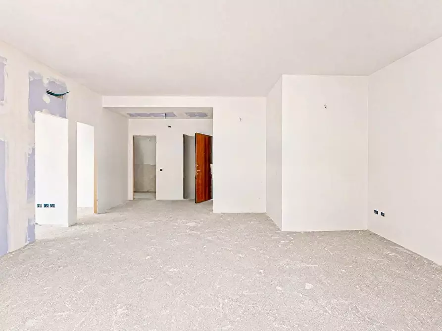 Immagine 8 di Appartamento in vendita  a Pisa