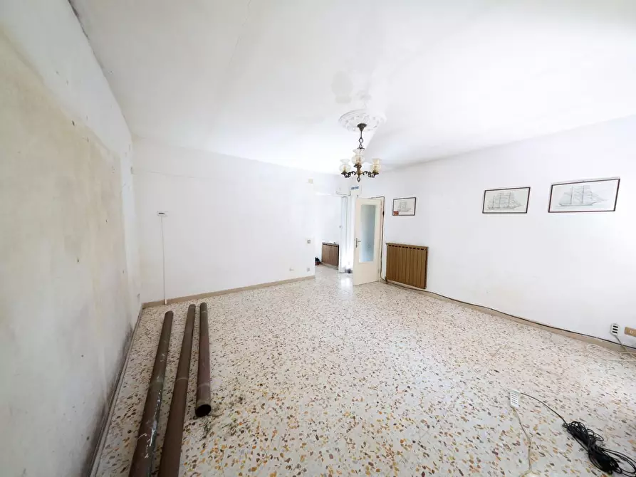 Immagine 30 di Porzione di casa in vendita  a Collesalvetti
