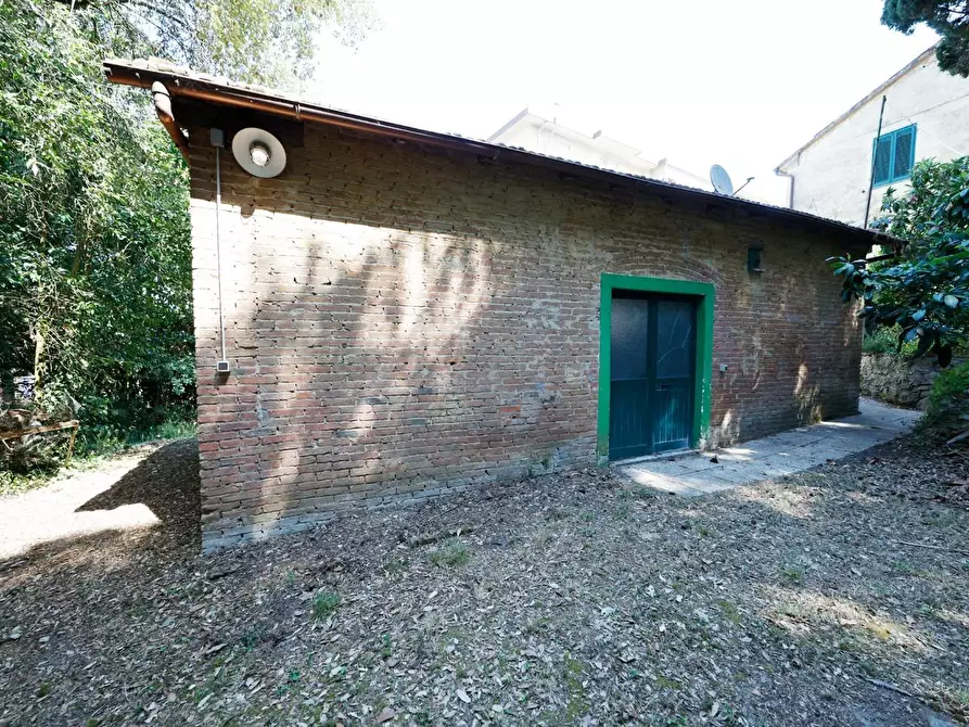 Immagine 18 di Porzione di casa in vendita  a Collesalvetti