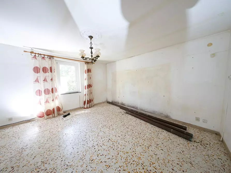 Immagine 27 di Porzione di casa in vendita  a Collesalvetti