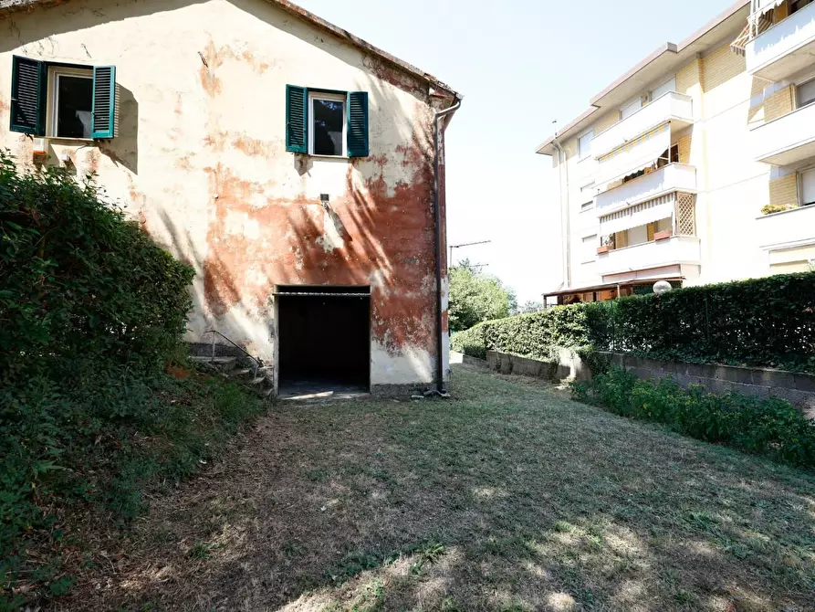 Immagine 3 di Porzione di casa in vendita  a Collesalvetti
