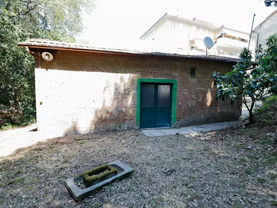 Immagine 44 di Porzione di casa in vendita  a Collesalvetti