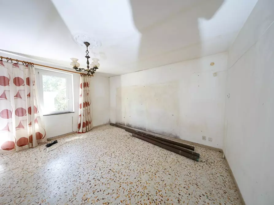 Immagine 28 di Porzione di casa in vendita  a Collesalvetti